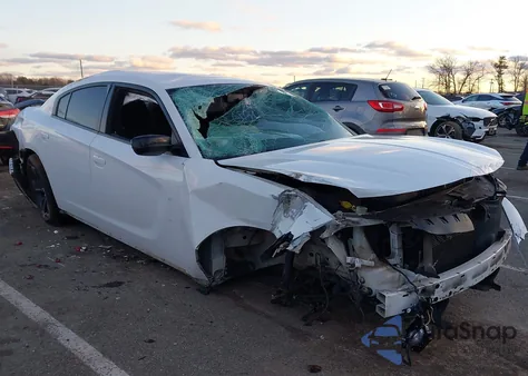 2018 Dodge Charger Sxt Plus Rwd z USA, uszkodzony, nr VIN 2C3CDXHG8JH175626